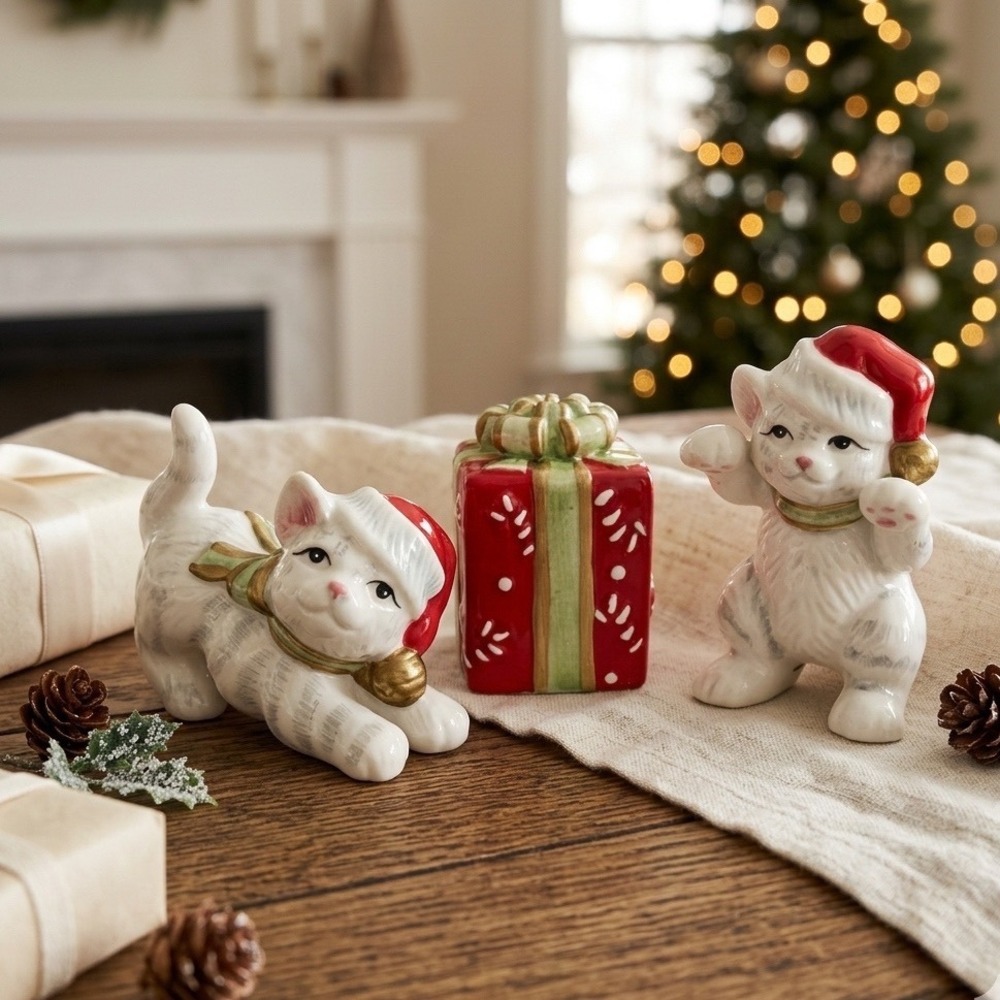 Fitz and Floyd Kitty Kringle Christmas Cat Ceramic Figurine Trio 2005 vintage